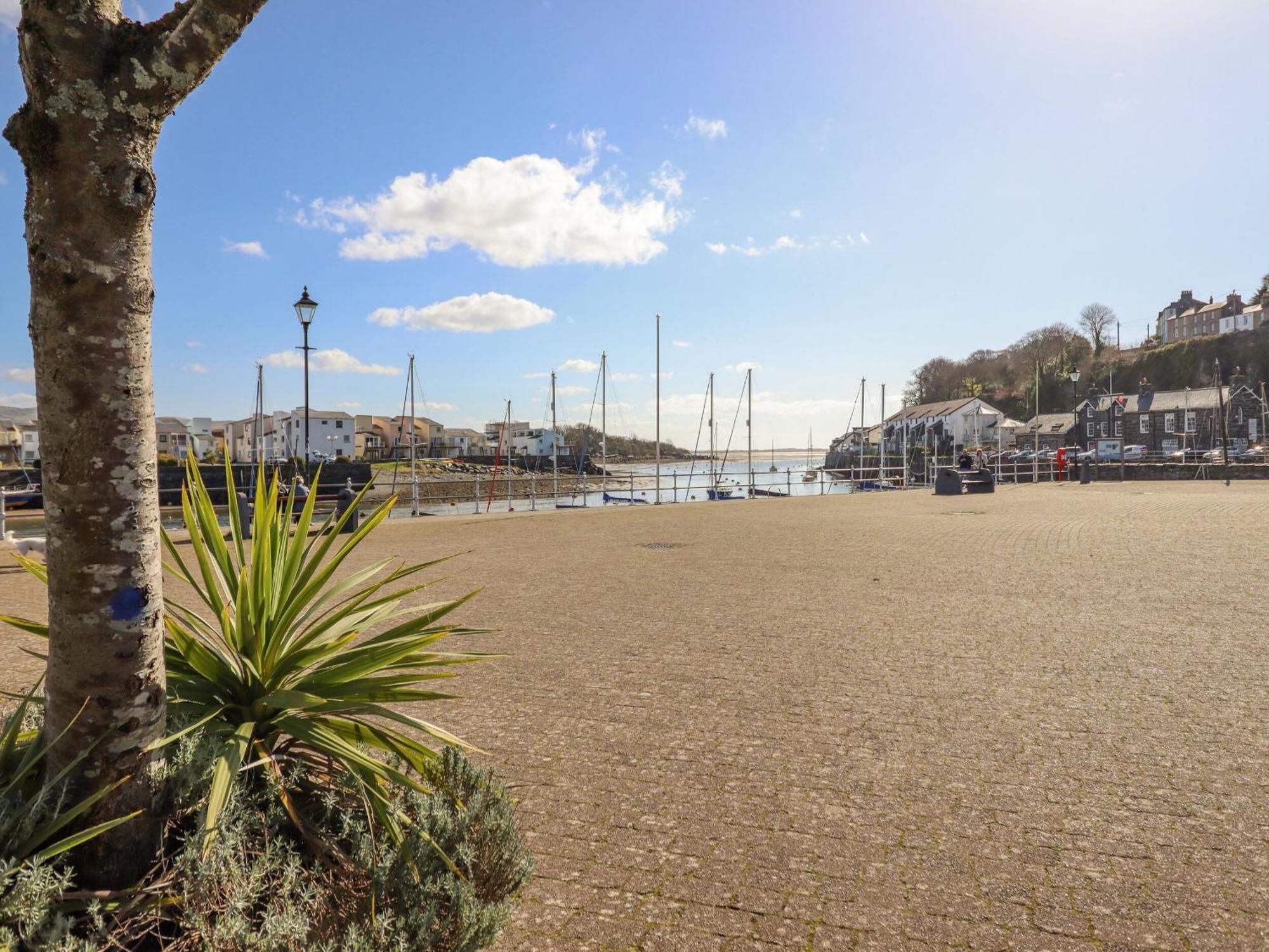 Ground Floor Porthmadog
